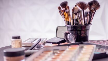 Waarom steeds meer vrouwen kiezen voor permanente make-up