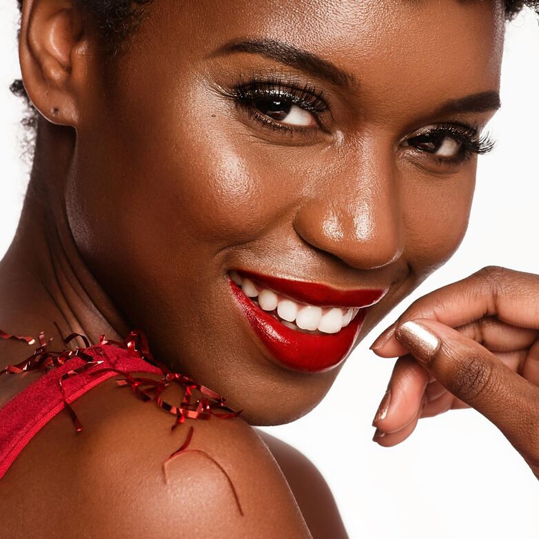 De 9 beste lipsticks voor elke huidskleur