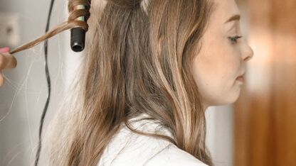 Van runway naar real life: zo krijg je die effortless hair look