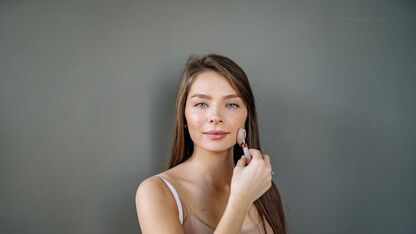 Wat doet magnesium eigenlijk voor je huid en haar?
